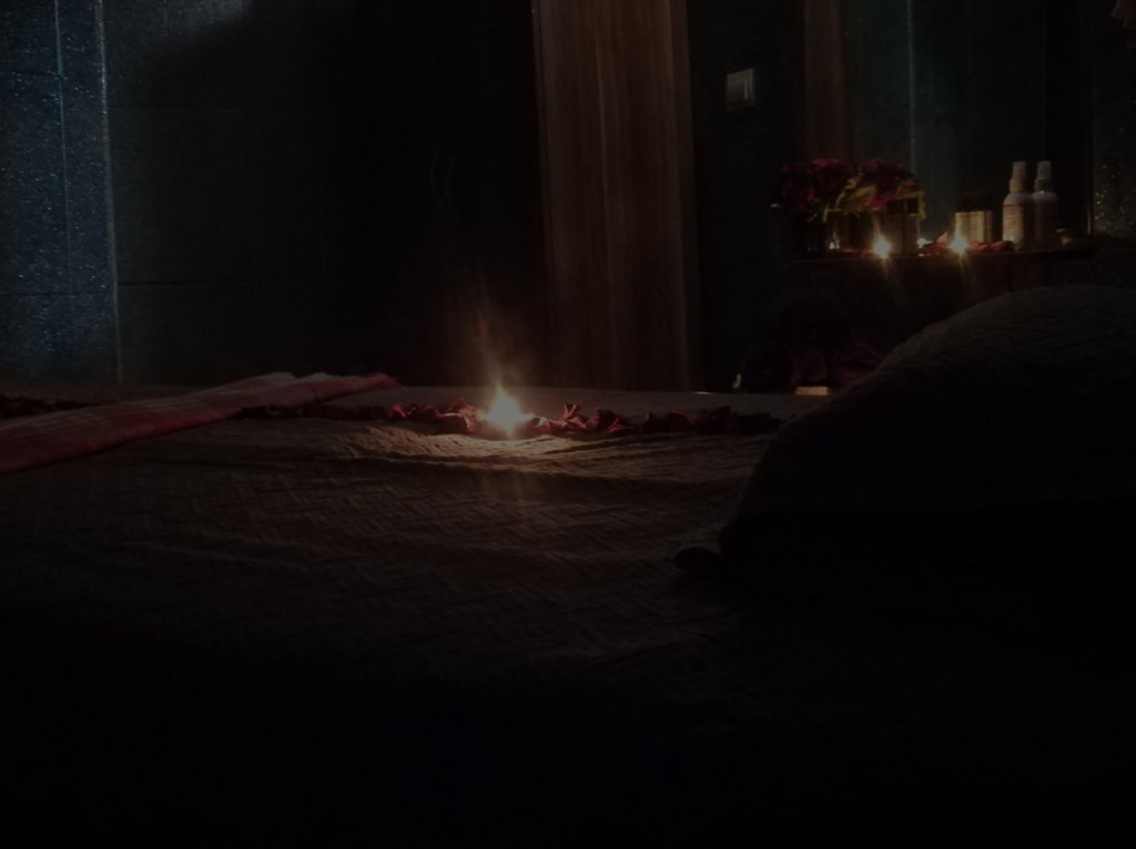 Thai Masajı Nedir? Esneme ve Basınç Teknikleri Beyaz Rüya Spa Kadıköy